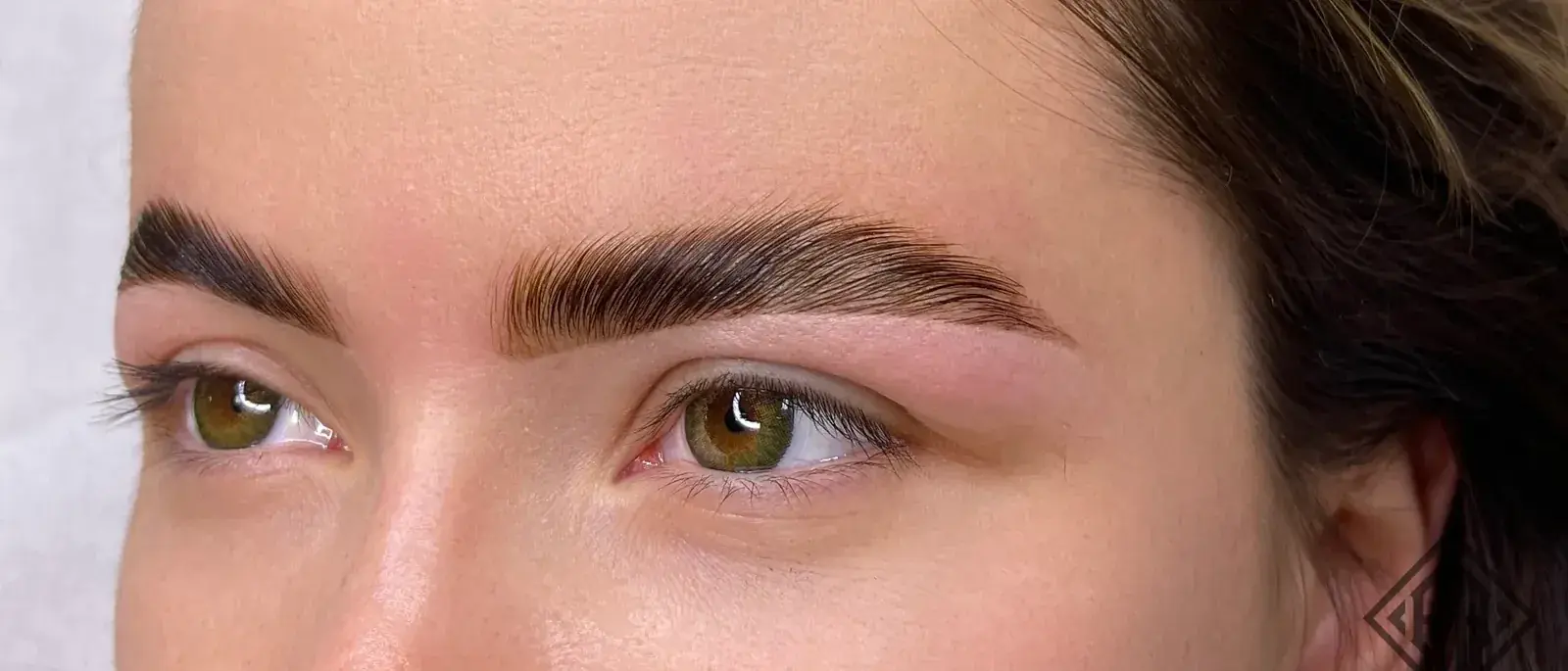 Rehaussement des sourcils à Genève